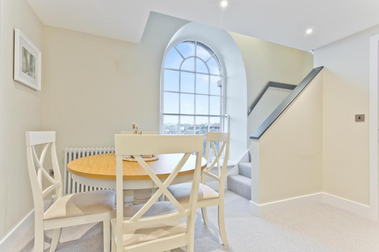Sandgate Chapel - Self Check In Apartments Penrith Esterno foto